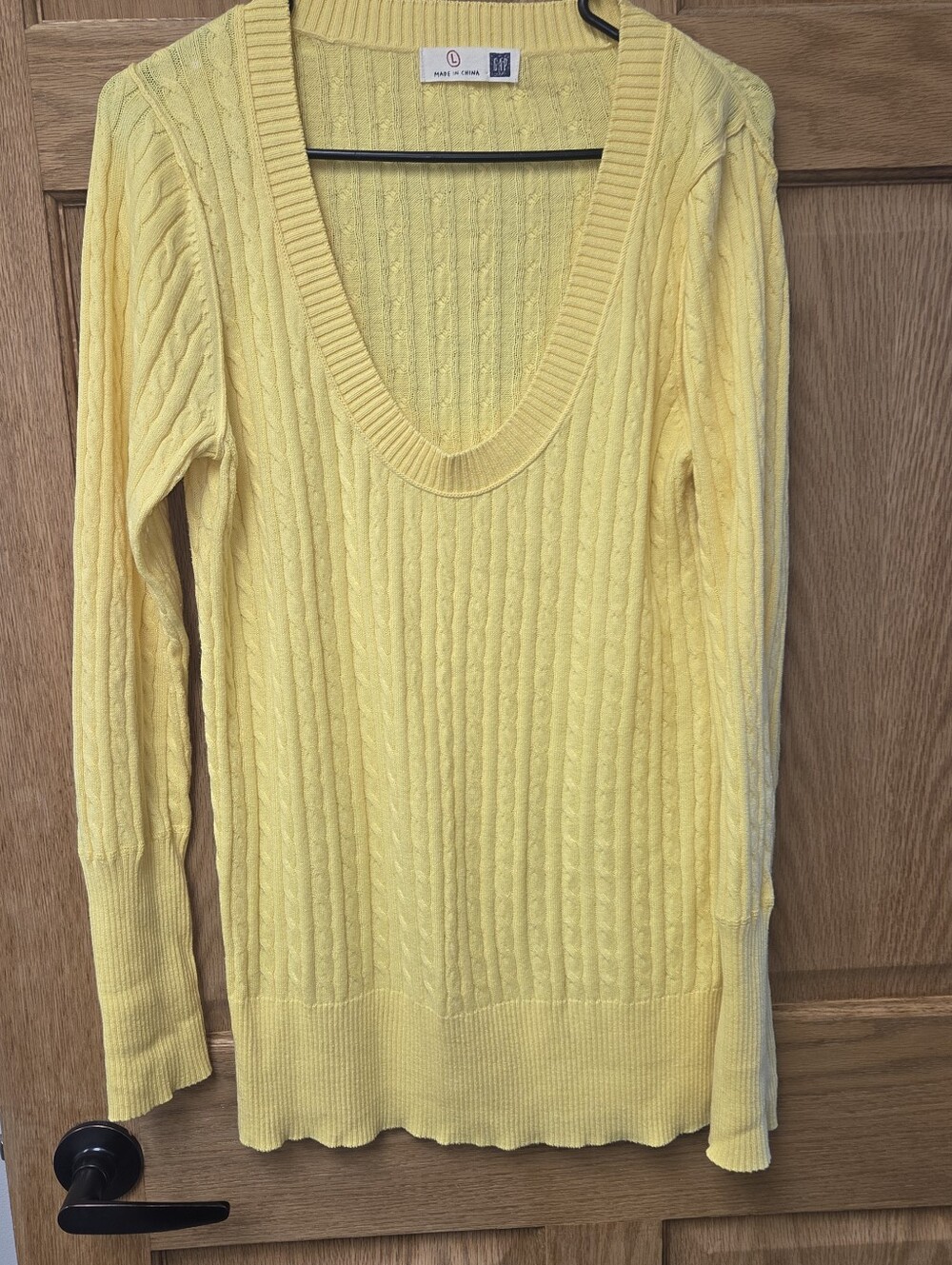 Y2K yellow Gap long sweater, size Large
